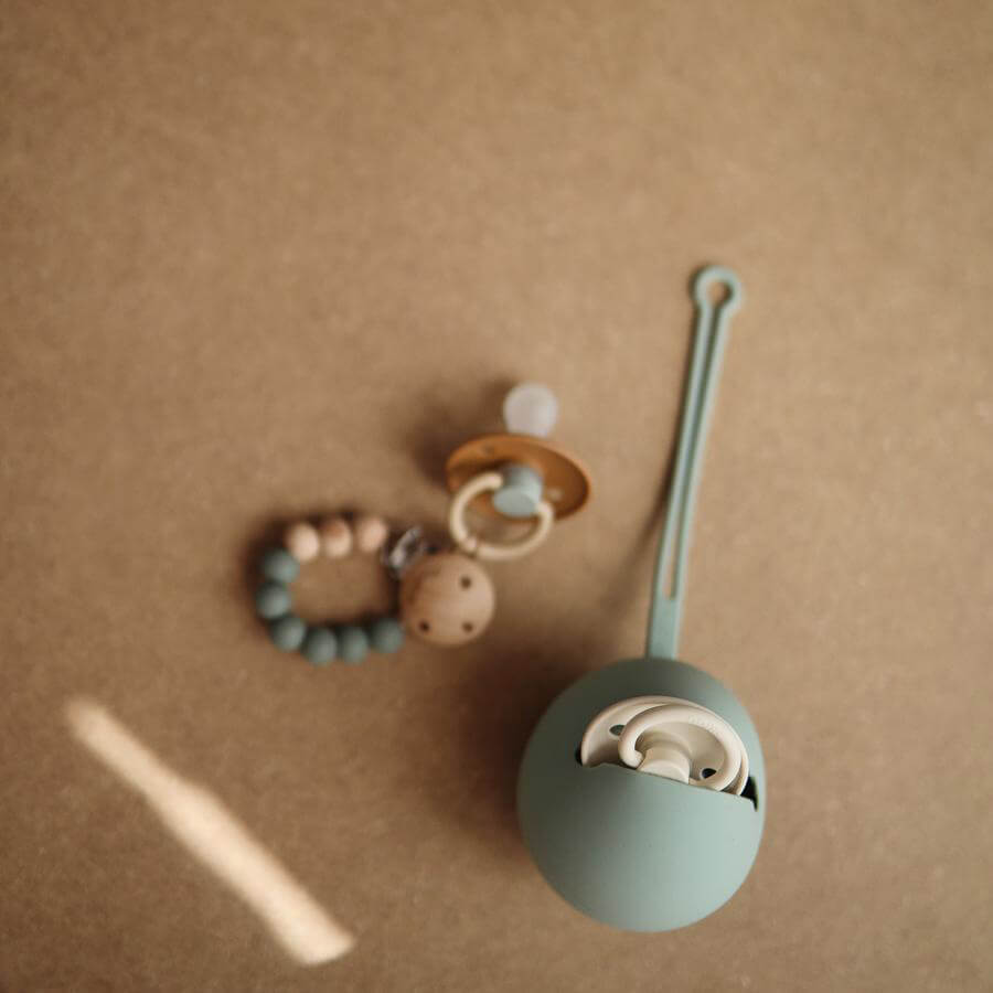 Mushie Nappbehållare - Cambridge blue